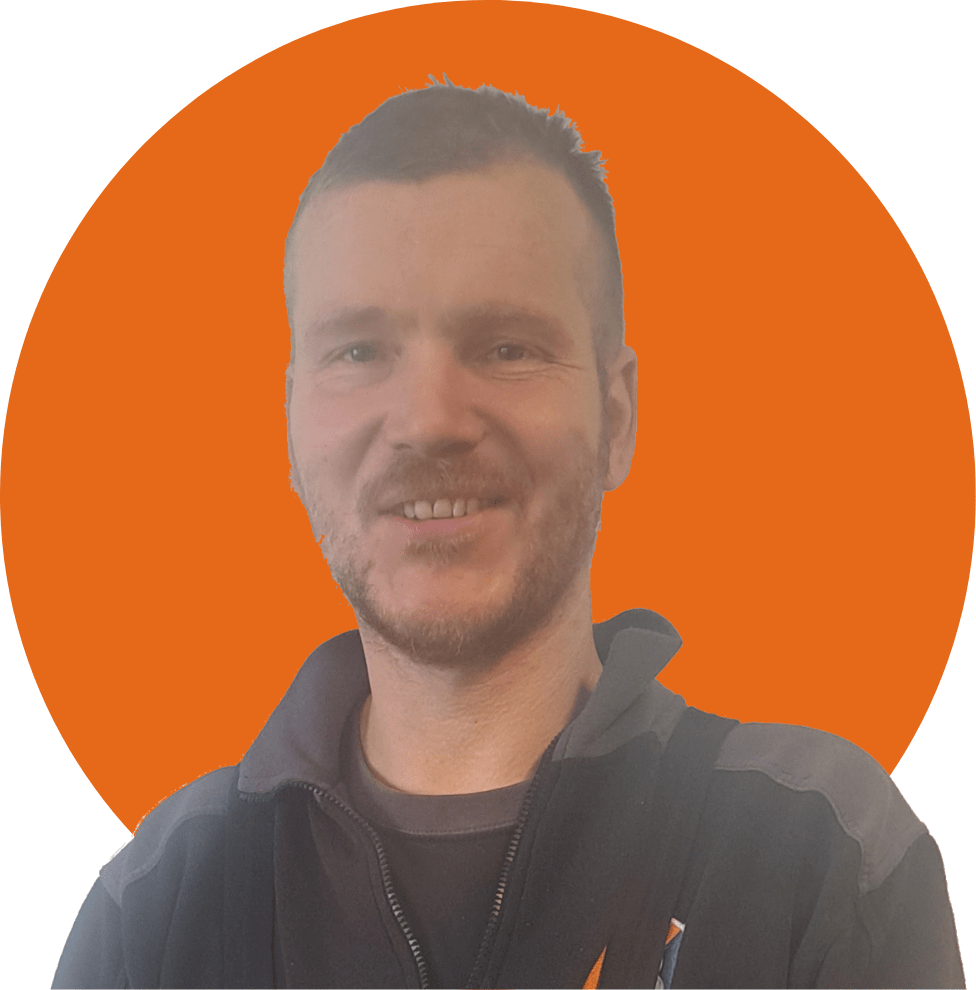 bas servicemonteur