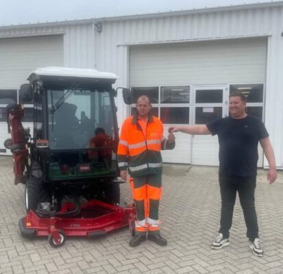 verkoop toro 4010 bonenkamp aan gemaante sliedrecht