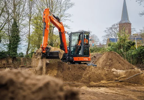 Hitachi elektrische_minigravers ZX55 - bonenkamp IJsselstein